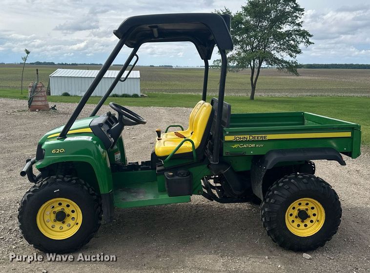 image for item EB2595 2007 John Deere Gator XUV 620i utility vehicle