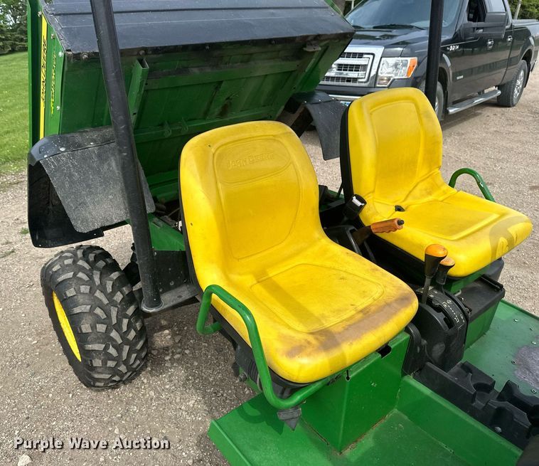 image for item EB2595 2007 John Deere Gator XUV 620i utility vehicle