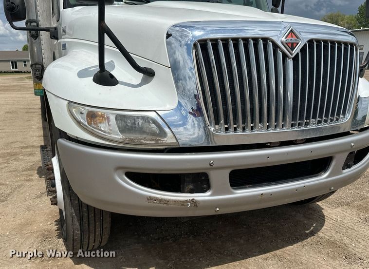 image for item EB2596 2013 International 4300 refrigerated truck