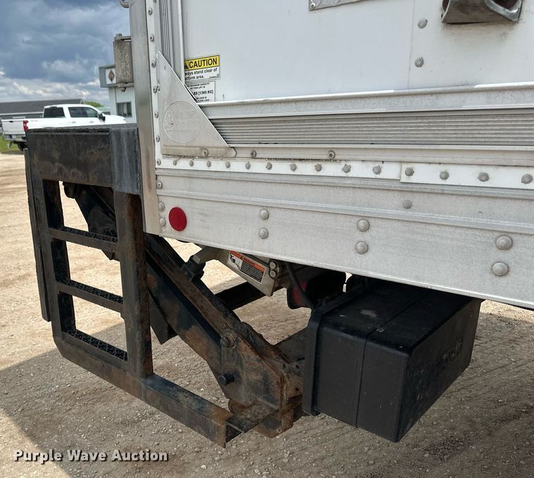 image for item EB2596 2013 International 4300 refrigerated truck