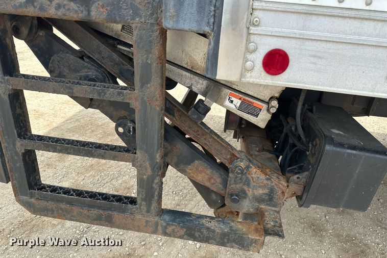 image for item EB2596 2013 International 4300 refrigerated truck