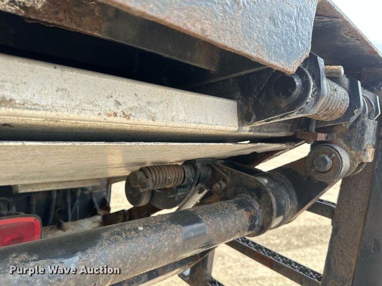 image for item EB2596 2013 International 4300 refrigerated truck