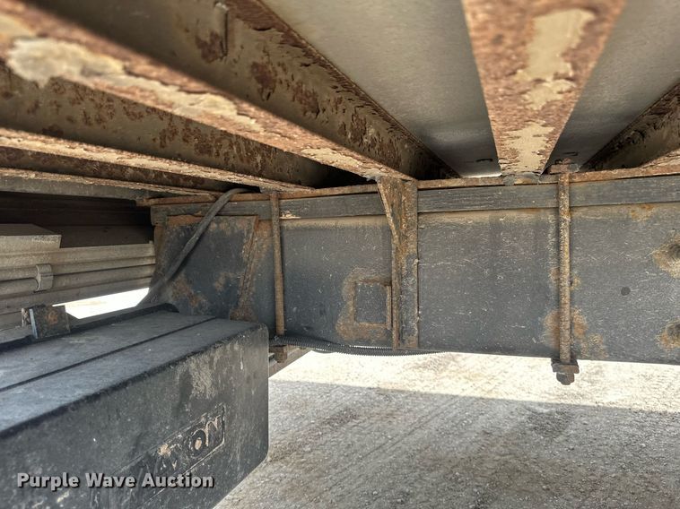 image for item EB2596 2013 International 4300 refrigerated truck