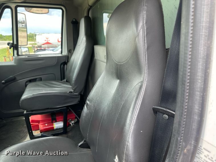 image for item EB2596 2013 International 4300 refrigerated truck