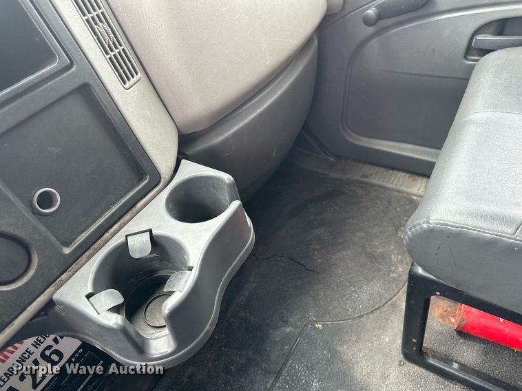 image for item EB2596 2013 International 4300 refrigerated truck