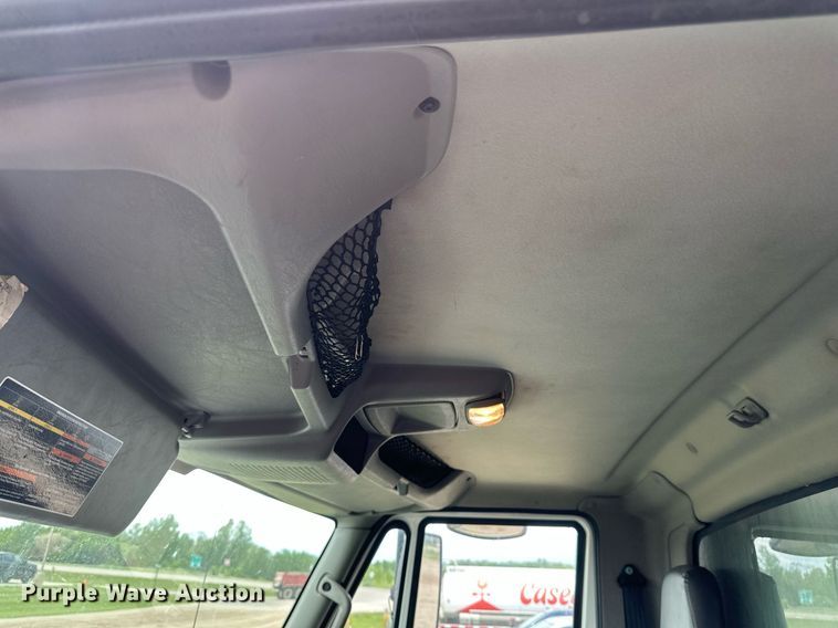 image for item EB2596 2013 International 4300 refrigerated truck