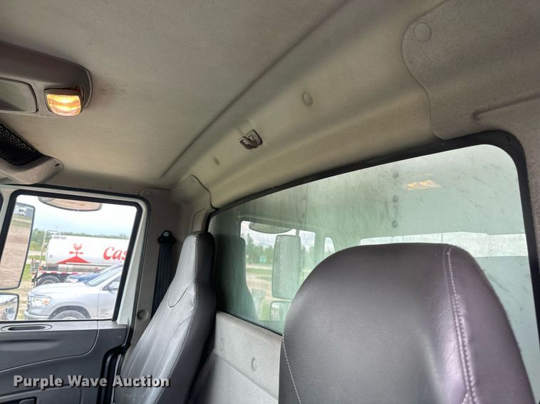 image for item EB2596 2013 International 4300 refrigerated truck