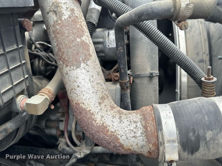 image for item EB2596 2013 International 4300 refrigerated truck