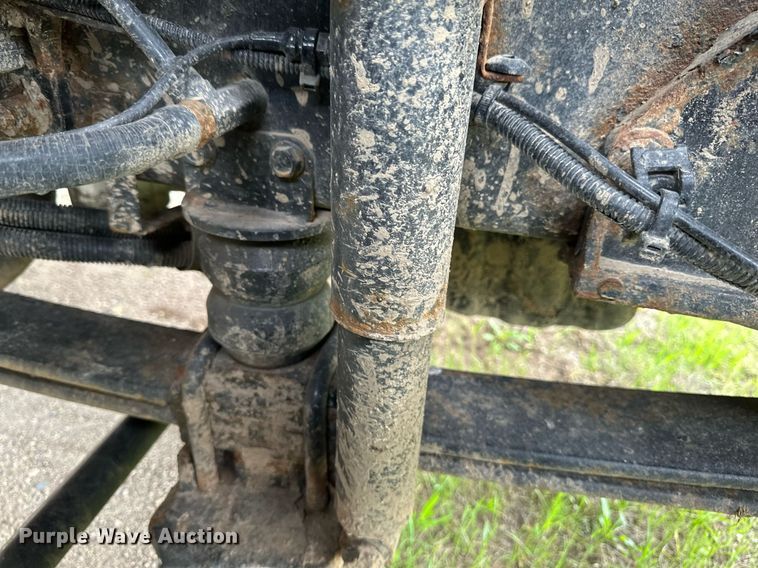 image for item EB2596 2013 International 4300 refrigerated truck