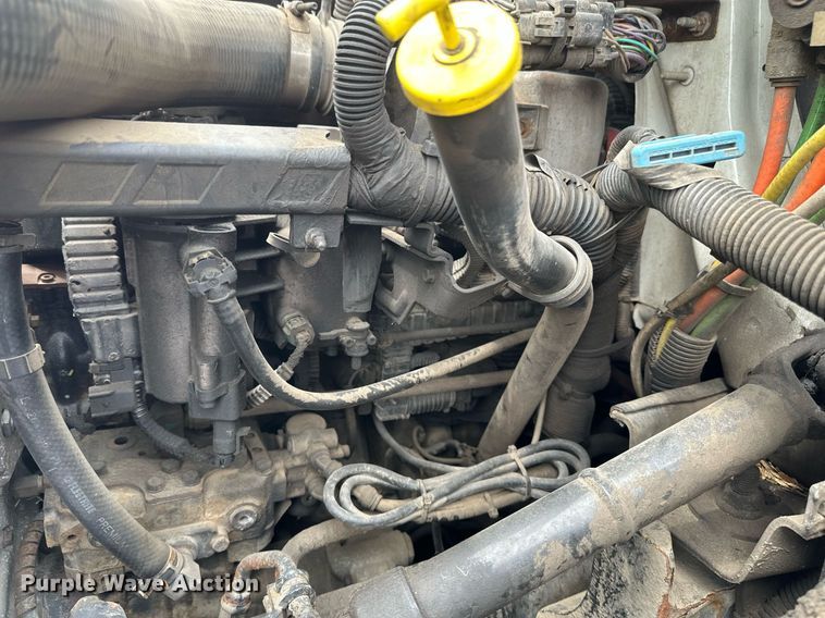 image for item EB2596 2013 International 4300 refrigerated truck