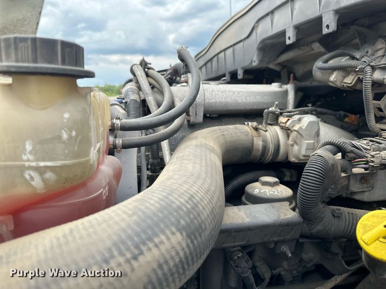 image for item EB2596 2013 International 4300 refrigerated truck