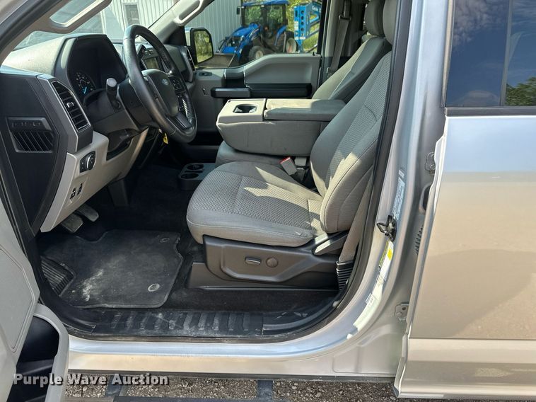 image for item EB2597 2019 Ford F150 XLT SuperCrew pickup truck