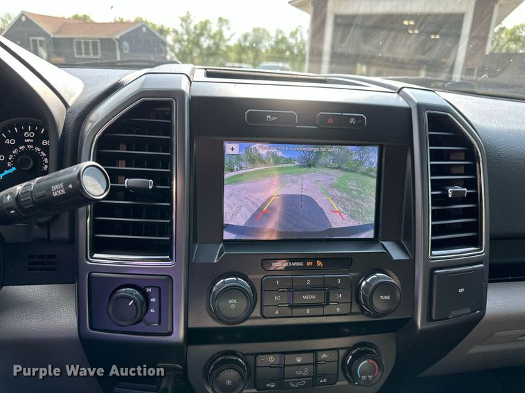 image for item EB2597 2019 Ford F150 XLT SuperCrew pickup truck