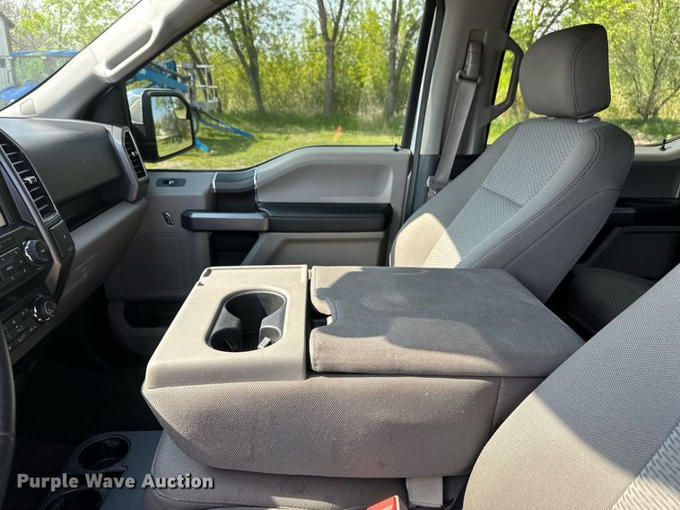 image for item EB2597 2019 Ford F150 XLT SuperCrew pickup truck