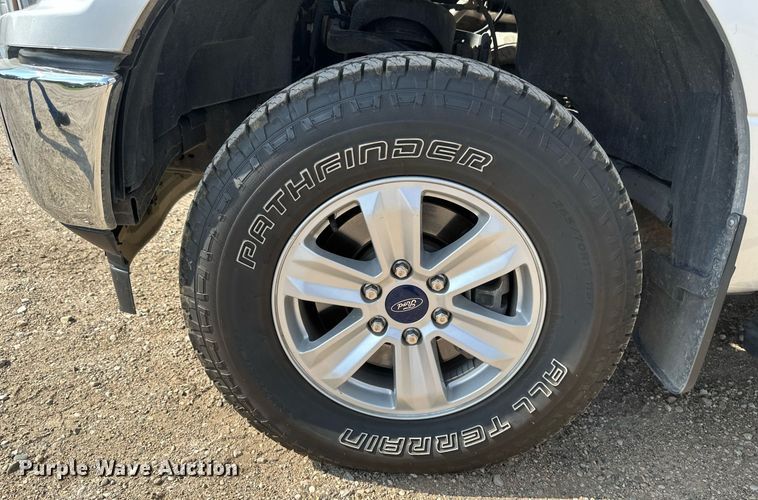 image for item EB2597 2019 Ford F150 XLT SuperCrew pickup truck