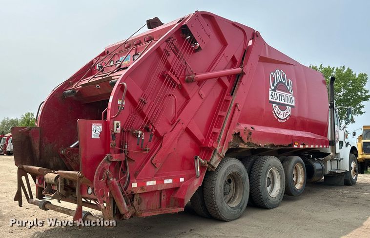 image for item EB2612 2005 Sterling Actera refuse truck