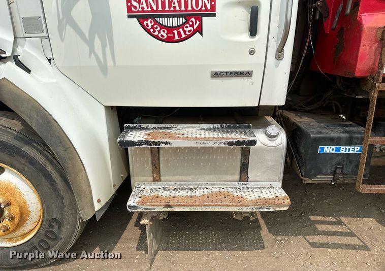 image for item EB2612 2005 Sterling Actera refuse truck