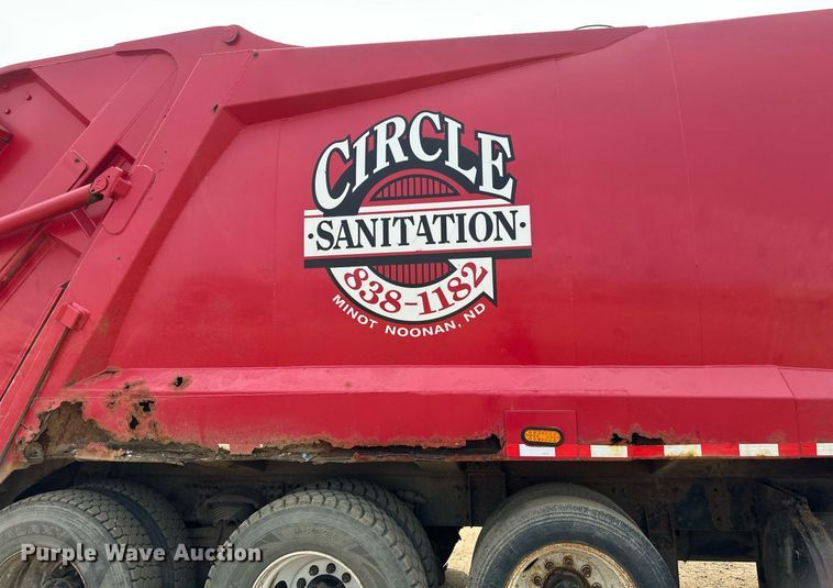 image for item EB2612 2005 Sterling Actera refuse truck