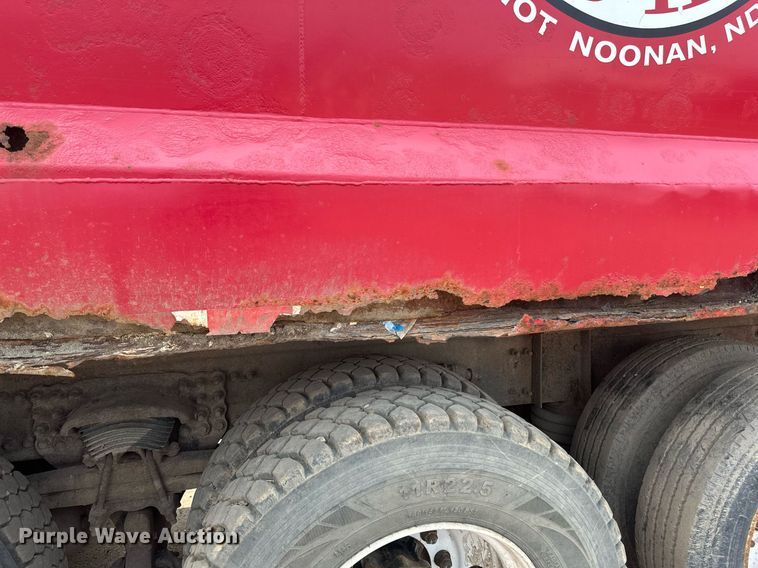 image for item EB2612 2005 Sterling Actera refuse truck