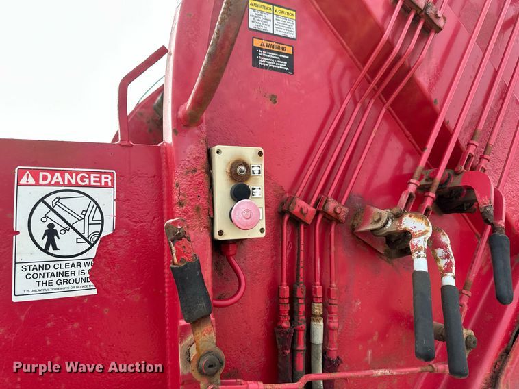 image for item EB2612 2005 Sterling Actera refuse truck