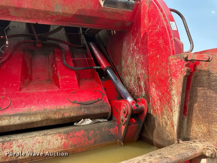 image for item EB2612 2005 Sterling Actera refuse truck