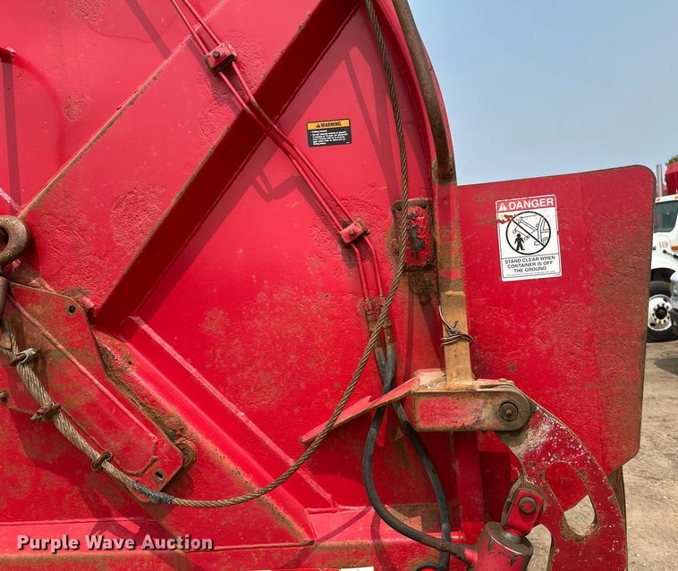 image for item EB2612 2005 Sterling Actera refuse truck