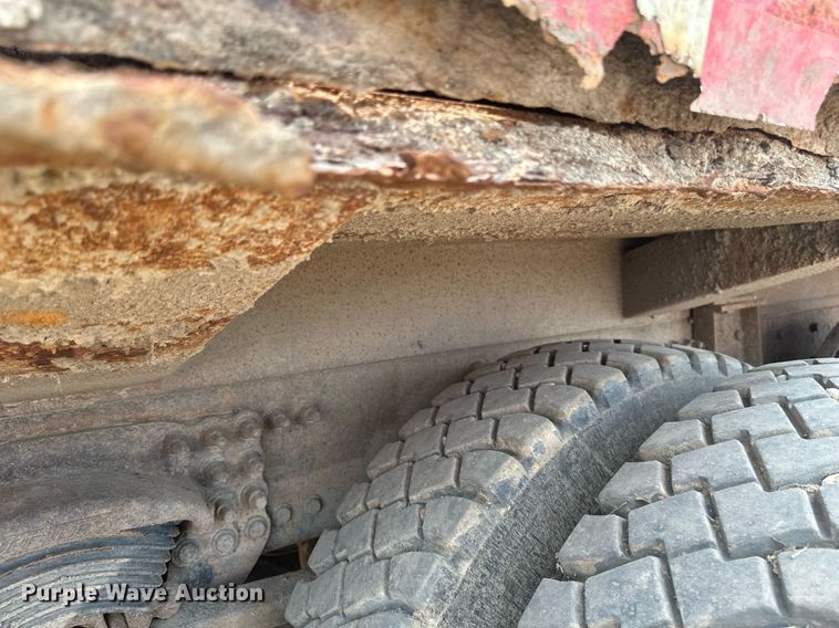 image for item EB2612 2005 Sterling Actera refuse truck