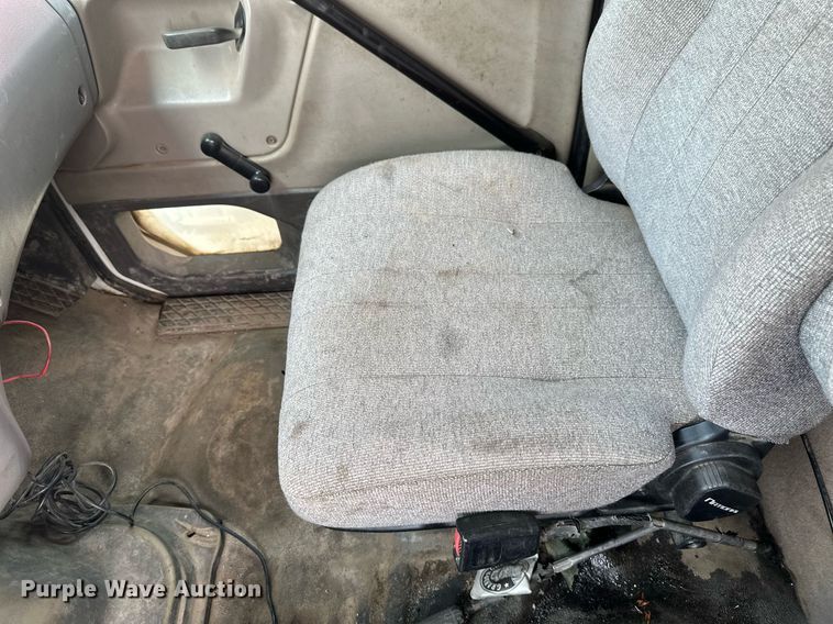 image for item EB2612 2005 Sterling Actera refuse truck