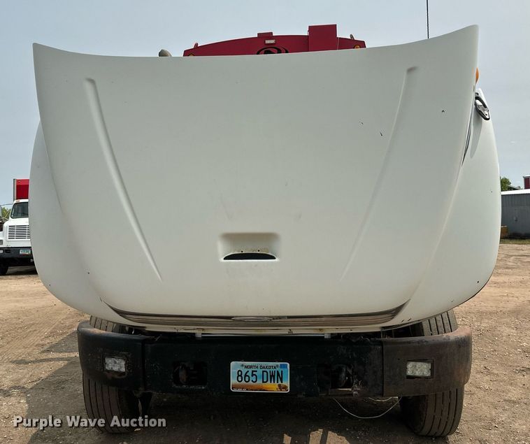 image for item EB2612 2005 Sterling Actera refuse truck