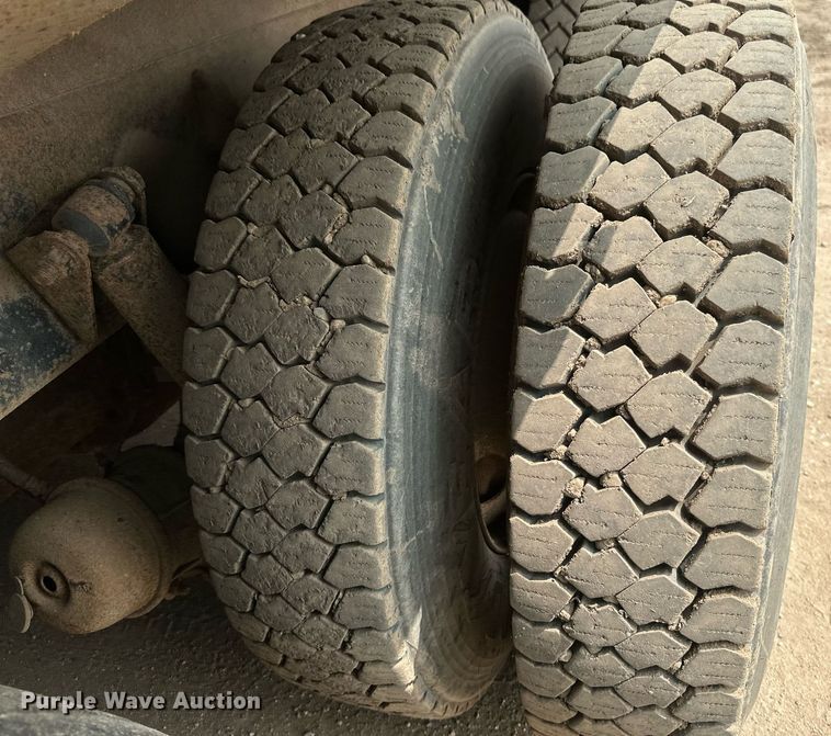 image for item EB2612 2005 Sterling Actera refuse truck