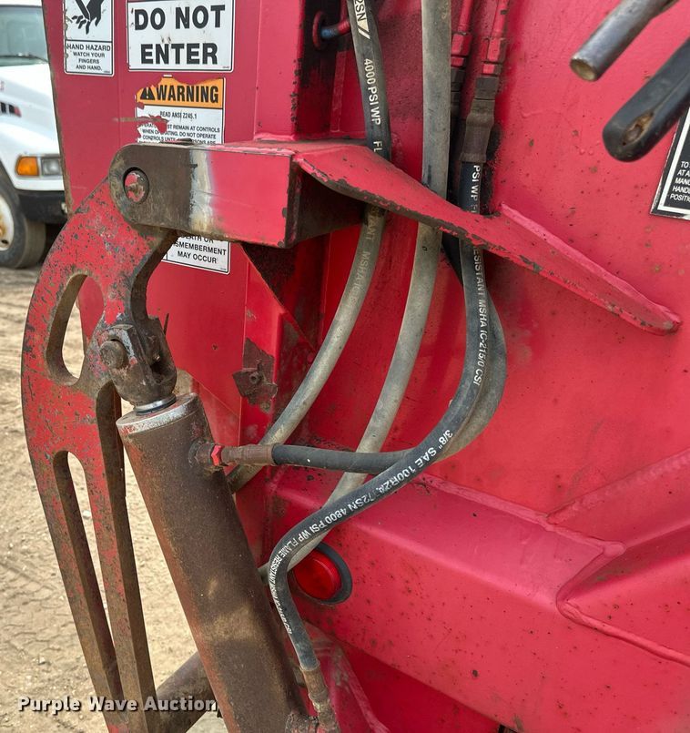 image for item EB2613 2005 Sterling Actera refuse truck