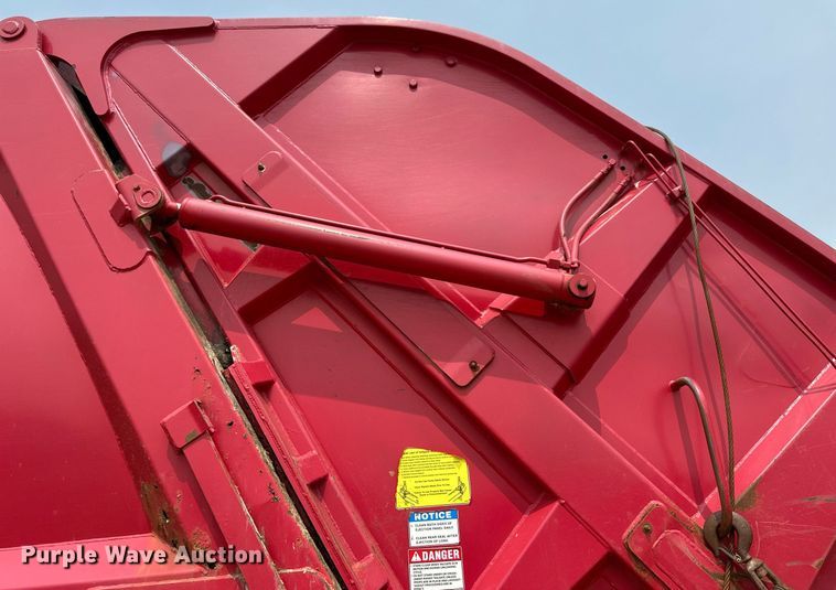 image for item EB2613 2005 Sterling Actera refuse truck