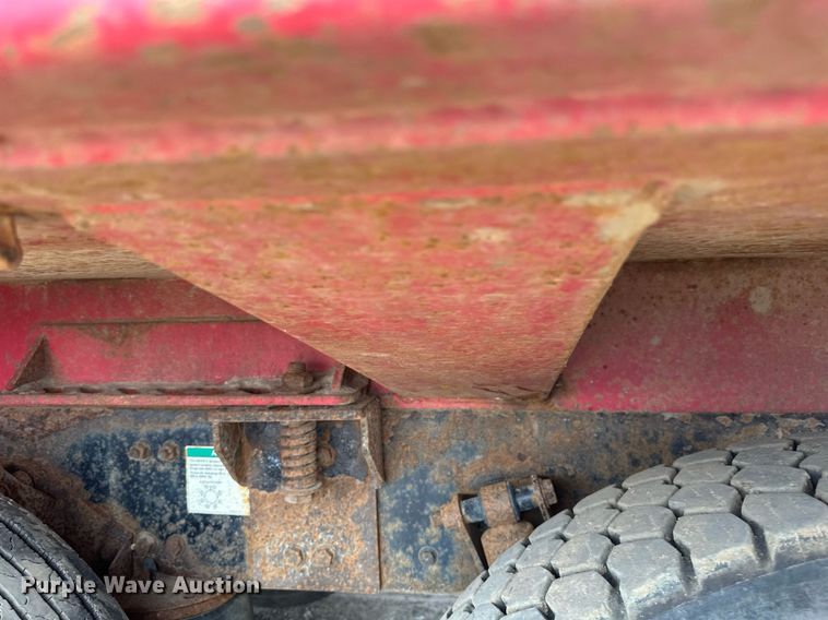 image for item EB2613 2005 Sterling Actera refuse truck