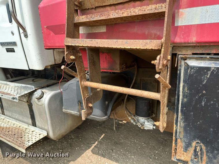 image for item EB2613 2005 Sterling Actera refuse truck