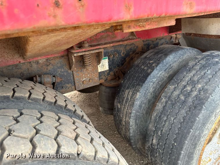 image for item EB2613 2005 Sterling Actera refuse truck