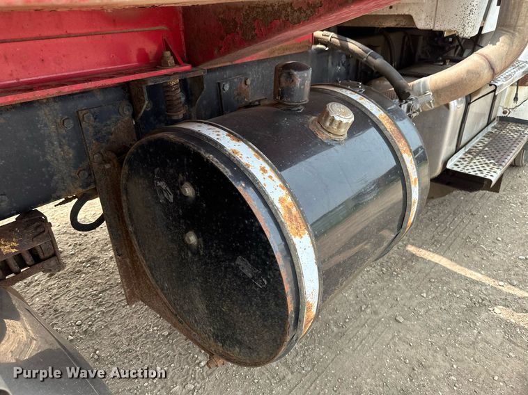 image for item EB2613 2005 Sterling Actera refuse truck