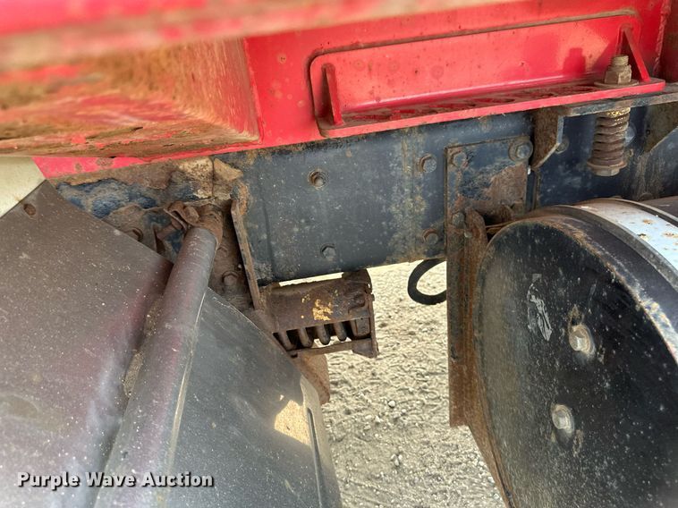 image for item EB2613 2005 Sterling Actera refuse truck