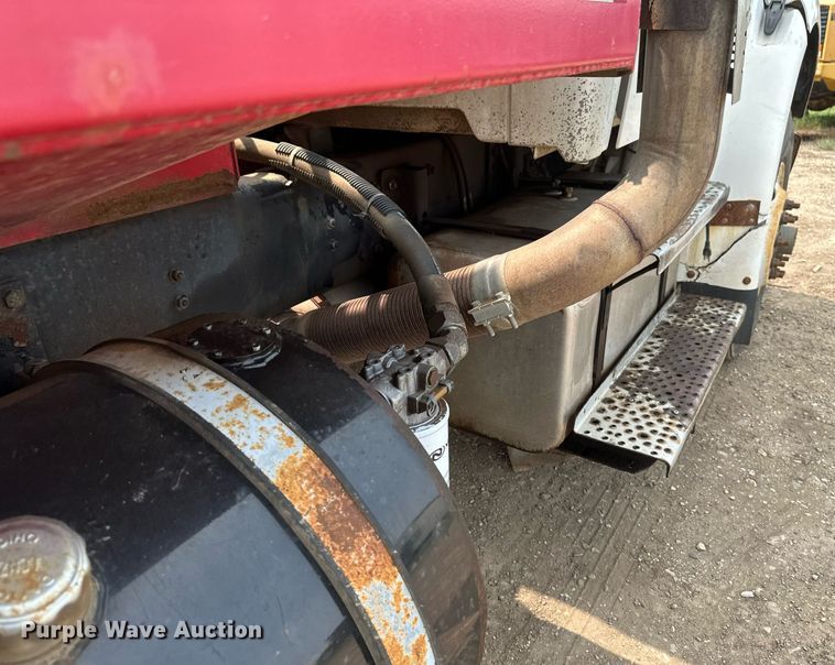 image for item EB2613 2005 Sterling Actera refuse truck