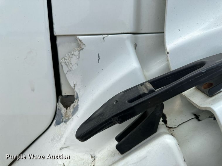 image for item EB2613 2005 Sterling Actera refuse truck