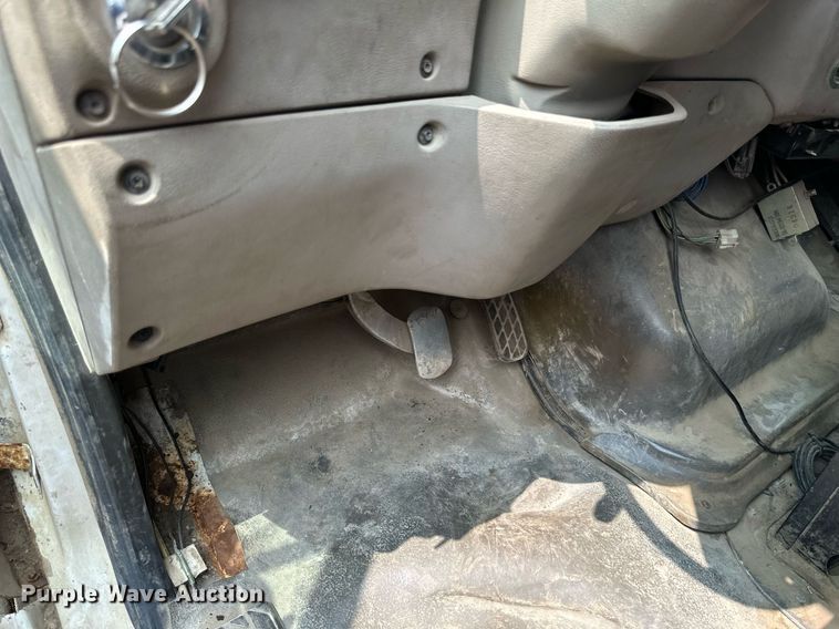 image for item EB2613 2005 Sterling Actera refuse truck