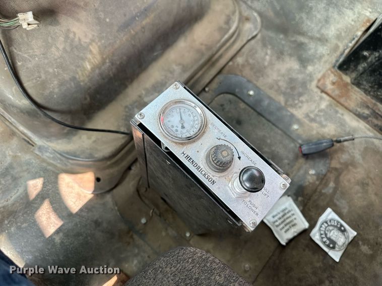 image for item EB2613 2005 Sterling Actera refuse truck