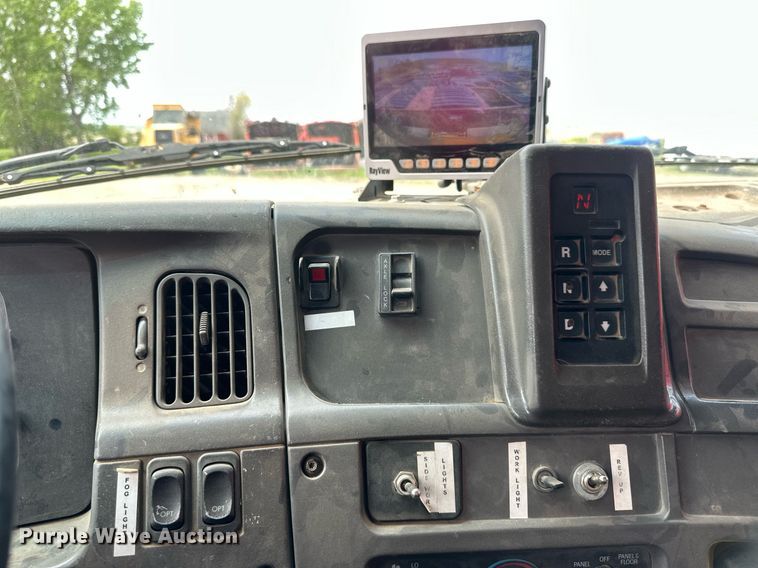 image for item EB2613 2005 Sterling Actera refuse truck