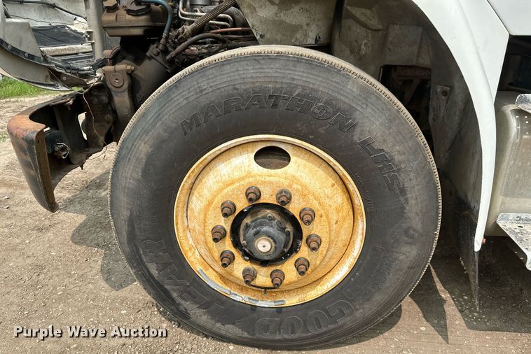 image for item EB2613 2005 Sterling Actera refuse truck