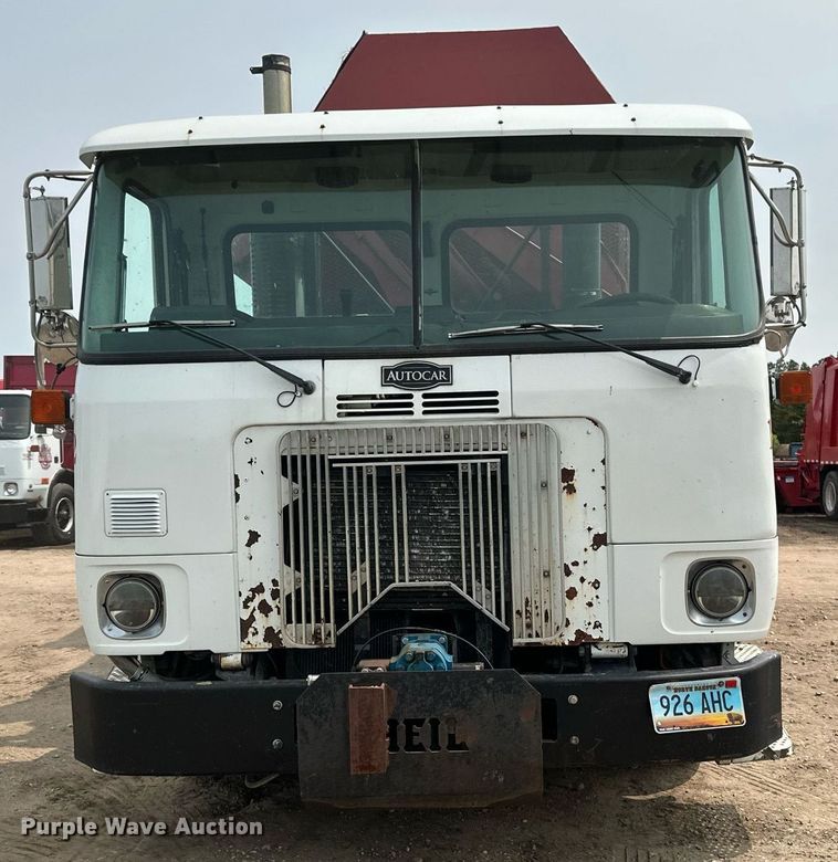 image for item EB2615 2004 AutoCar Xpeditor refuse truck