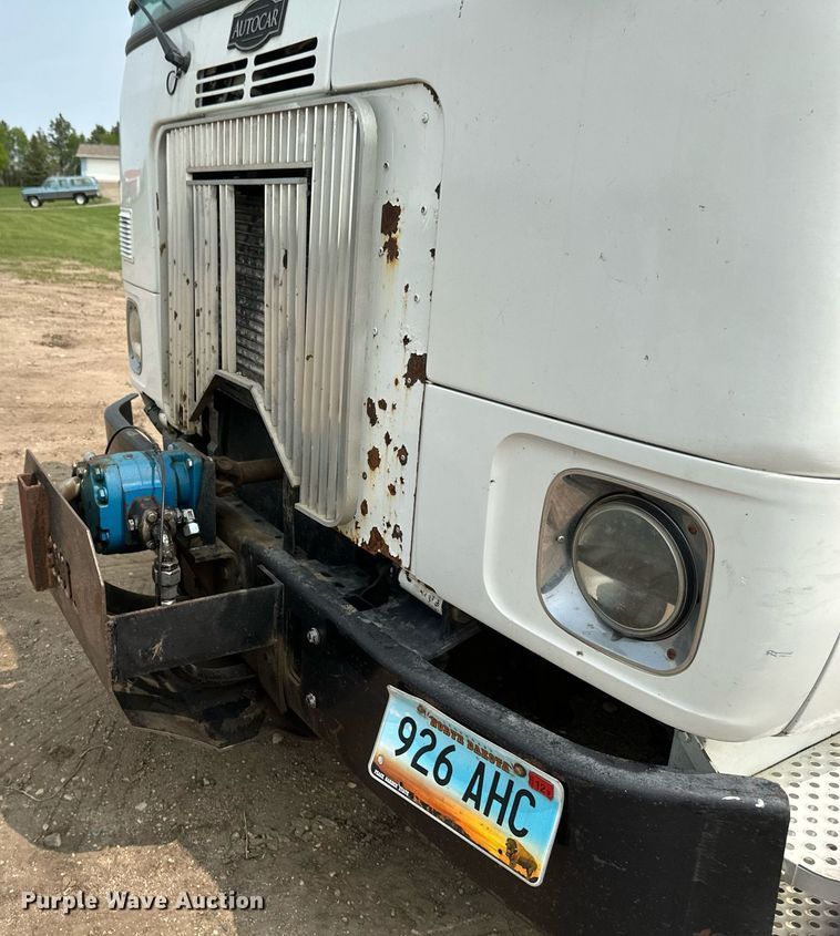 image for item EB2615 2004 AutoCar Xpeditor refuse truck