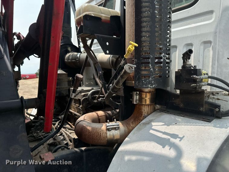 image for item EB2615 2004 AutoCar Xpeditor refuse truck