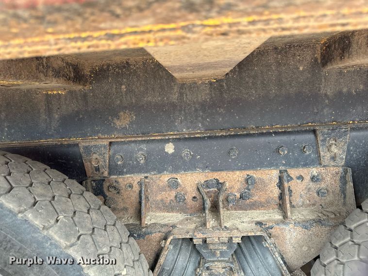 image for item EB2615 2004 AutoCar Xpeditor refuse truck