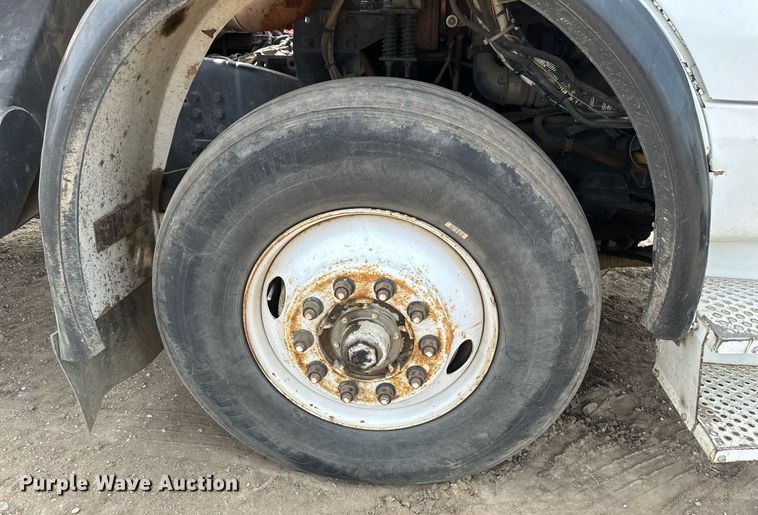 image for item EB2615 2004 AutoCar Xpeditor refuse truck