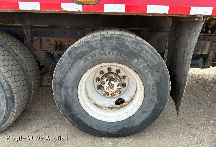 image for item EB2615 2004 AutoCar Xpeditor refuse truck