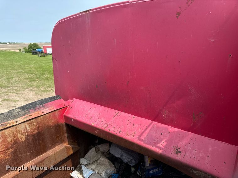 image for item EB2617 2001 Volvo Xpeditor refuse truck